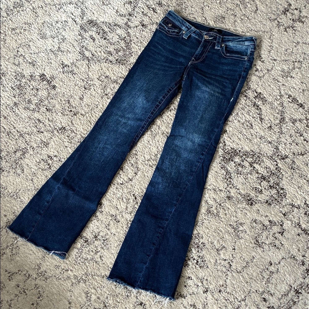 True Religion Women's Blue Flared Jeans—-Size: 28